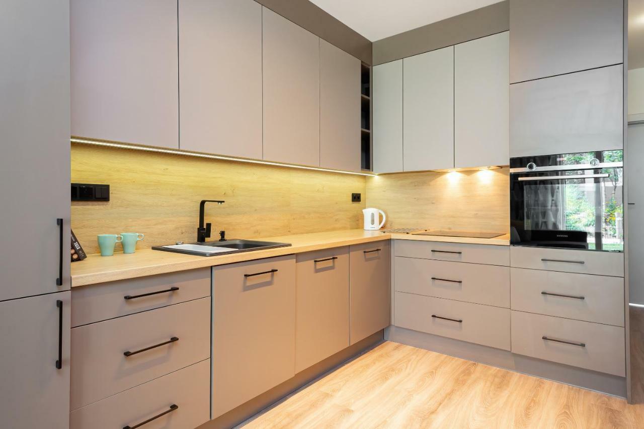 Fort Wola Apartments Warsaw By Noclegi Renters Chambre photo