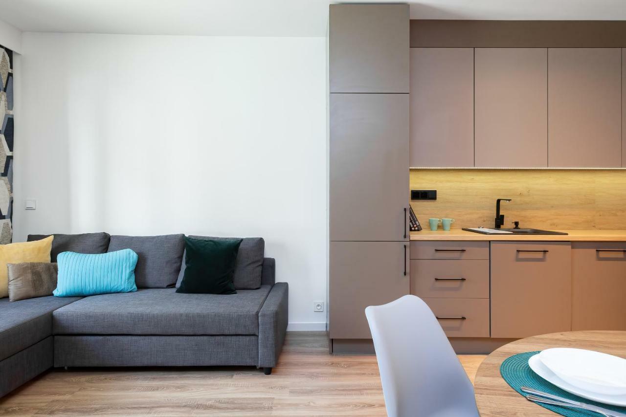 Fort Wola Apartments Warsaw By Noclegi Renters Chambre photo