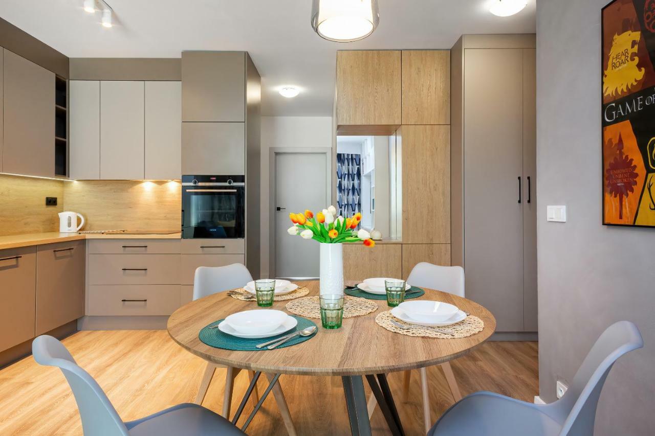 Fort Wola Apartments Warsaw By Noclegi Renters Chambre photo