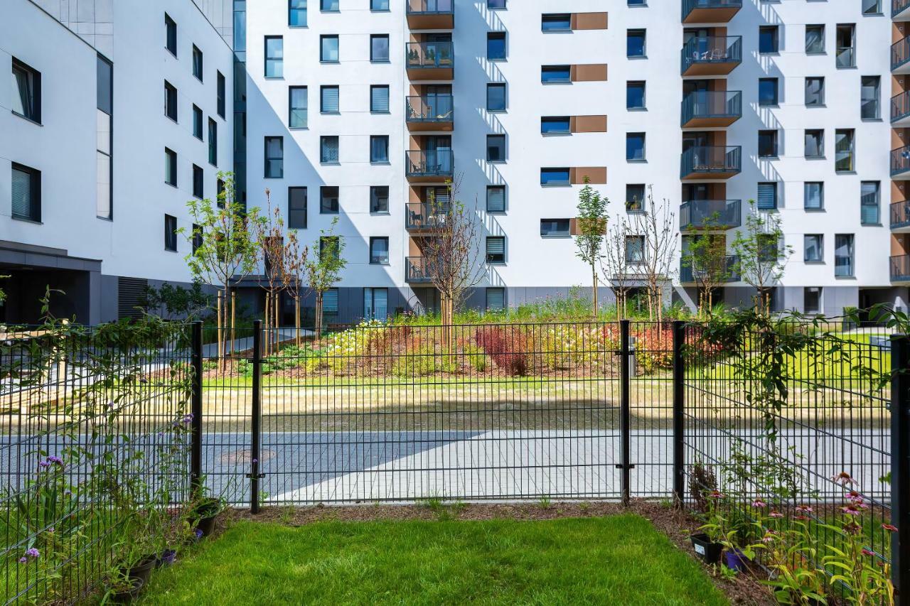 Fort Wola Apartments Warsaw By Noclegi Renters Chambre photo