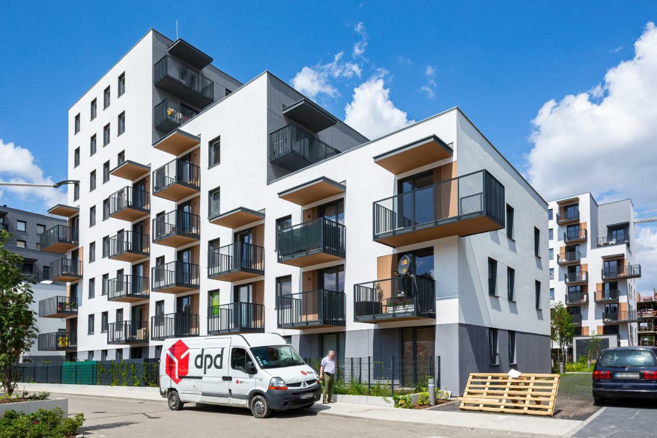 Fort Wola Apartments Warsaw By Noclegi Renters Extérieur photo